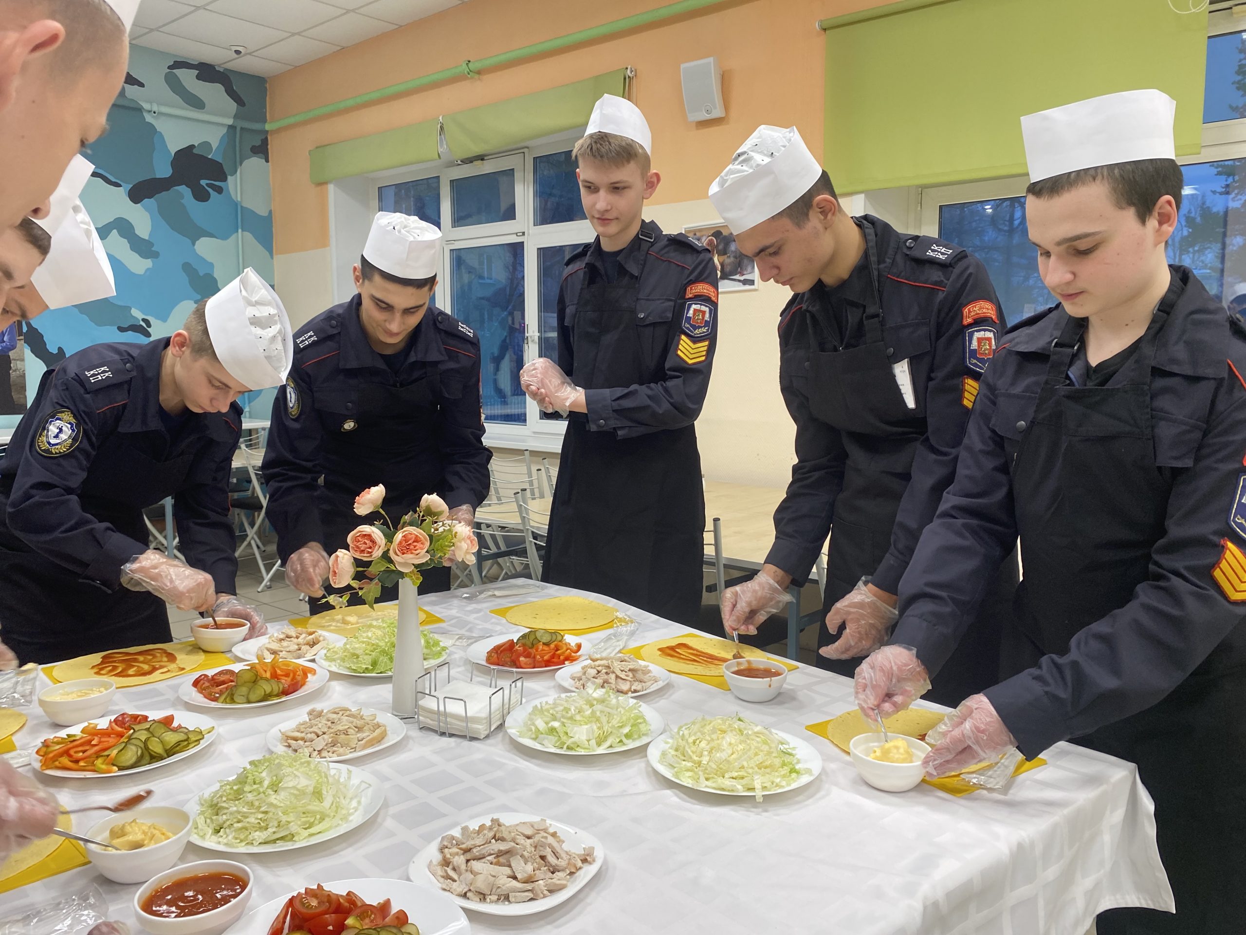 Праздник семейных ценностей и здорового питания в «Колледже Полиции» |  Районная газета «Хорошёво-Мневники» СЗАО Москвы